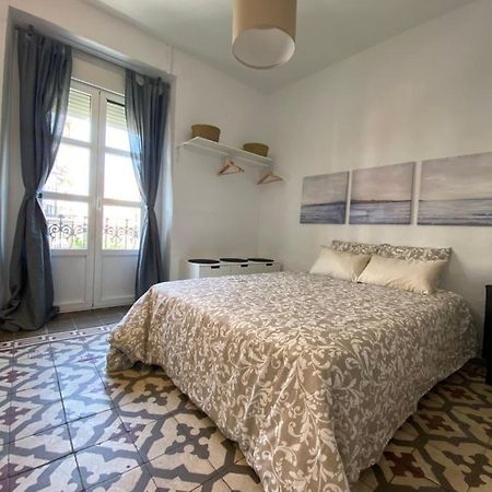 Quattro Puente De Triana Apartment เซบีญา ภายนอก รูปภาพ