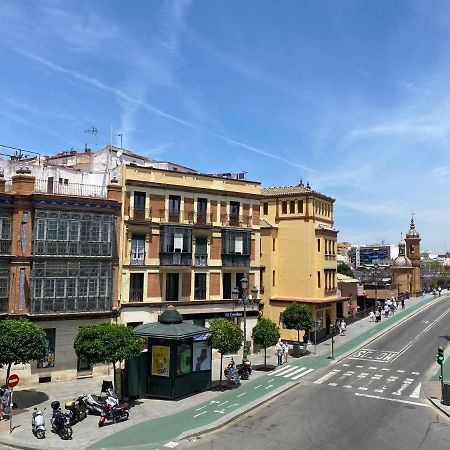 Quattro Puente De Triana Apartment เซบีญา ภายนอก รูปภาพ